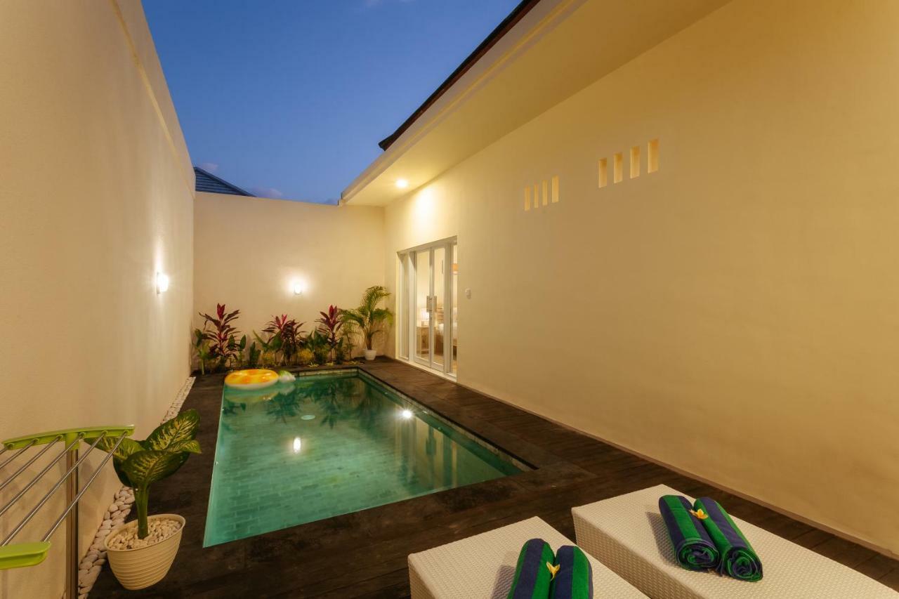 Villa Julie Seminyak Exterior foto